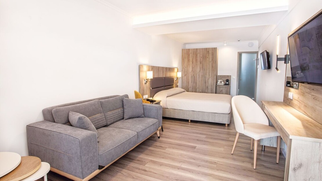 Kosta Palace City Hotel